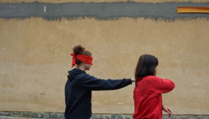 THE TOUCHING PERFORMANCE